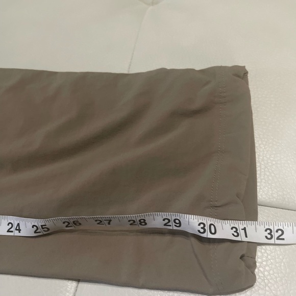 Columbia Hiking Pant Omni Shield Zip off to Shorts Tan brown size 8 NWOT - Picture 10 of 10